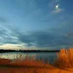 Les Rives Du *