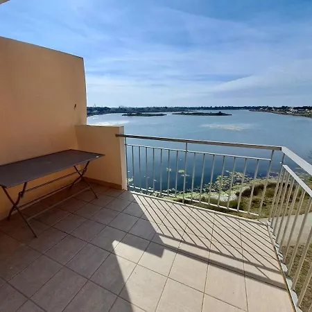Les Rives Du Apartment